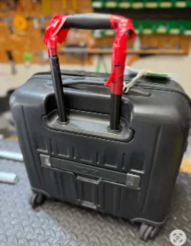 TUMI 伸縮ハンドル修理 修理前