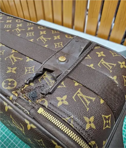 LOUIS VUITTON Louis Vuitton ゴム部品交換 修理前