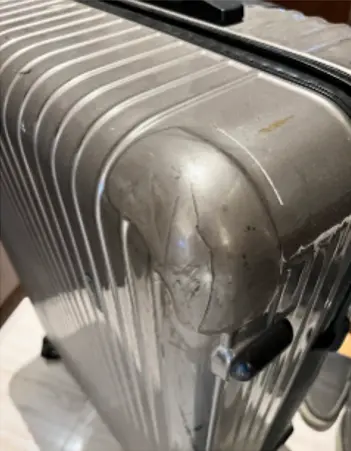 RIMOWA ボディ亀裂修理（ひび割れ補修・塗装対応）