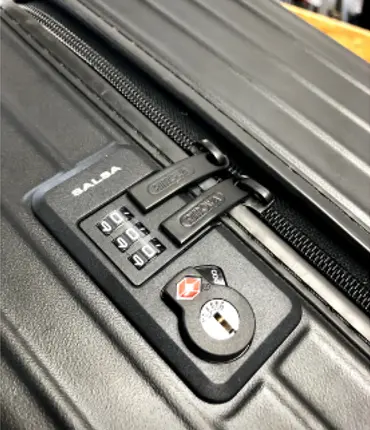 RIMOWA サルサ ロック・スライダー同時交換(複合トラブル修理) 修理後