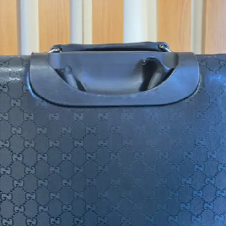 GUCCI 伸縮ハンドル交換修理 修理前