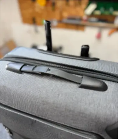 TUMI 樹脂ハンドル外れ修理