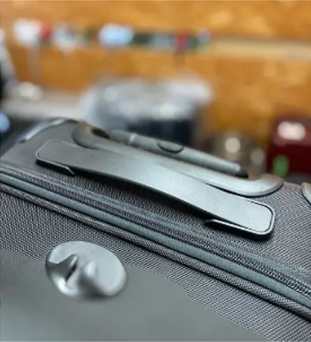 TUMI 樹脂ハンドル変形修理 修理後