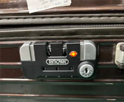 RIMOWA サルサ TSAロック交換(色変更カスタム対応) 修理後
