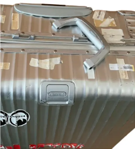 RIMOWA トパーズ ハンドル交換(異なるタイプ・形状違い対応) 修理前