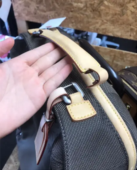 LOUIS VUITTON Louis Vuitton ペガス 革ハンドル破れ修理（持ち手交換） 修理前