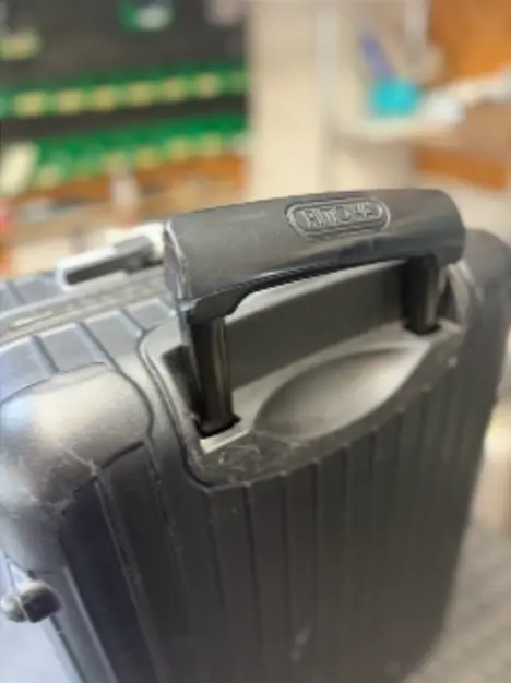 リモワ 専用代用品ハンドル交換（高精度修理）