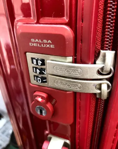 RIMOWA サルサデラックス(赤色ボディ)ロック開錠 修理後