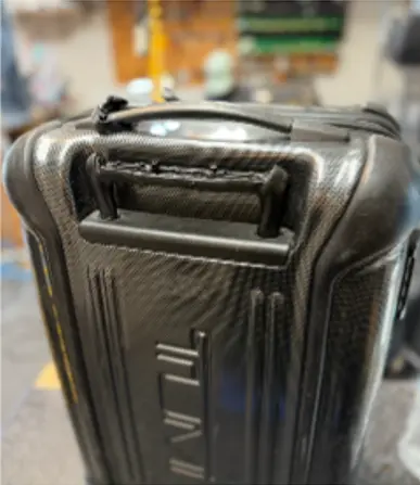 TUMI 伸縮ハンドル修理 修理前