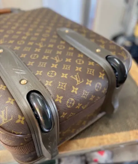 LOUIS VUITTON Louis Vuitton キャスター動作不良修理 修理後