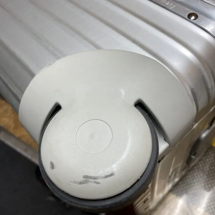 リモワ修理