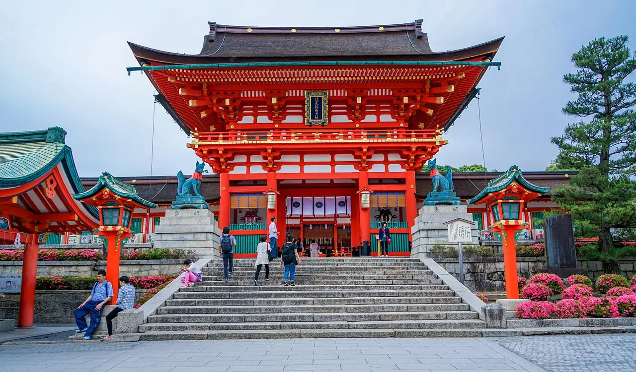 京都府大山崎町|伏見稲荷大社