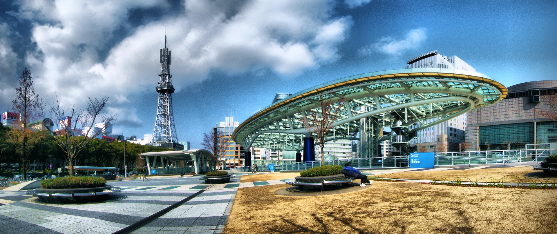 愛知県名古屋市|名古屋テレビ塔とオアシス21