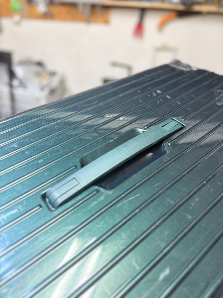 リモワ修理